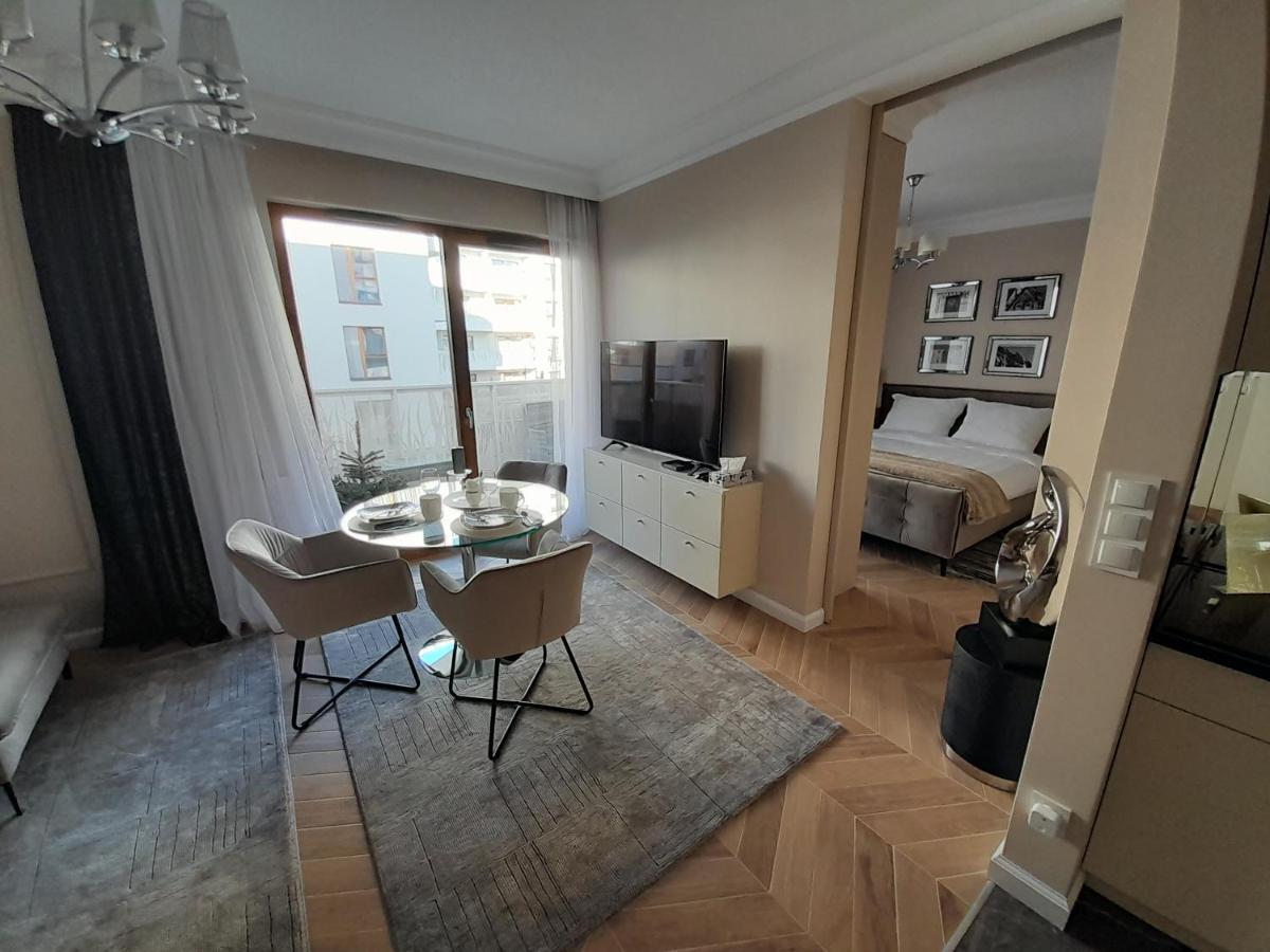 Beige Mood City Apartment วรอตซวาฟ ภายนอก รูปภาพ